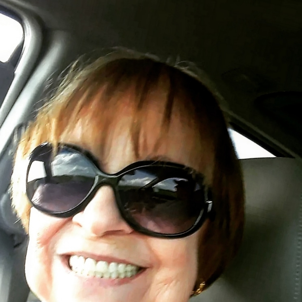 Meet your Posher, Jewel